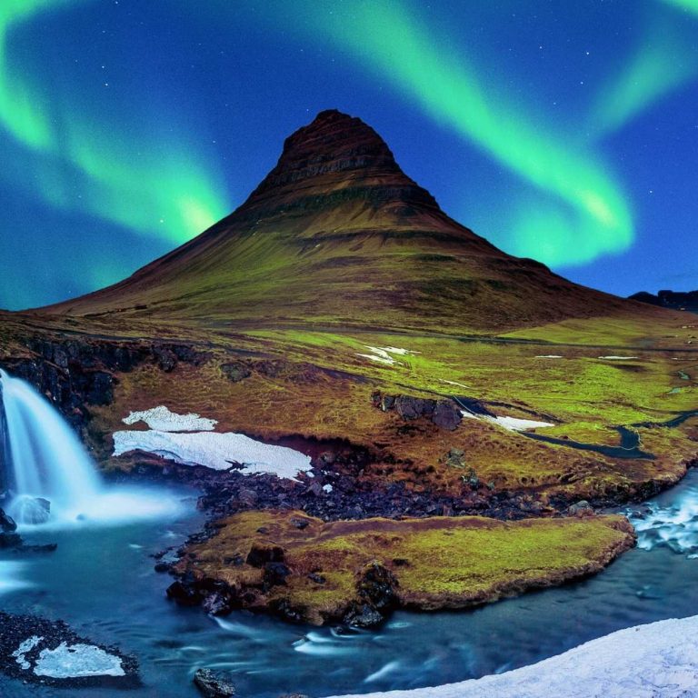 Islandia